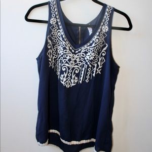 Navy Lace tank top, size medium